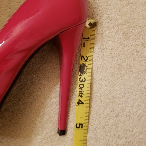 Frederick's of Hollywood-Barbie Pink heels 👠 - Picture 4 of 4